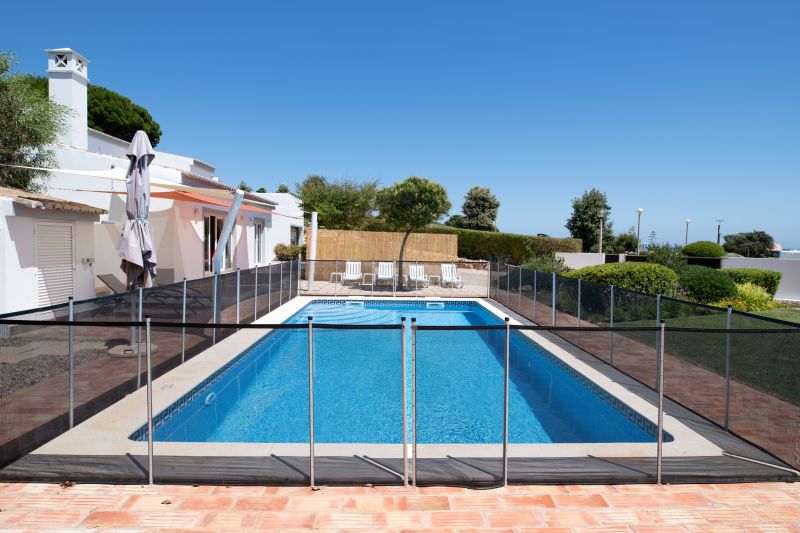 Safety Pool Fence Installation