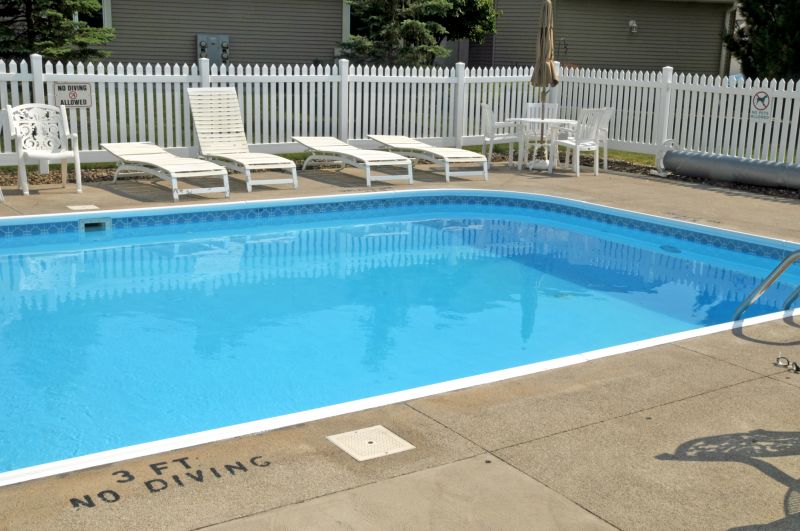 Safety Pool Fence Cost — Cost of Safety Pool Fence Installation